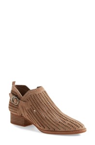 Vince Camuto Campina